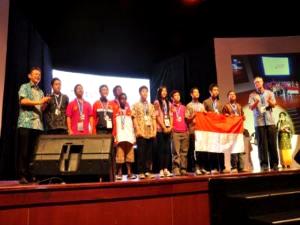 indonesia juara pada kategori creative robot and energy saving robot di indonesiaproud wordpress com